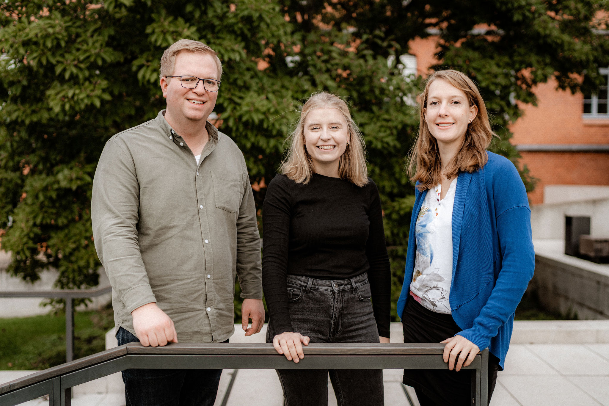 Der Vorstand des BDKJ-Diözesanverbandes Paderborn (Helena Schmidt, Jan Hilkenbach, Lena Topp) freut sich auf die Zusammenarbeit mit dem neuen Paderborner Erzbischof Dr. Udo Markus Benz.